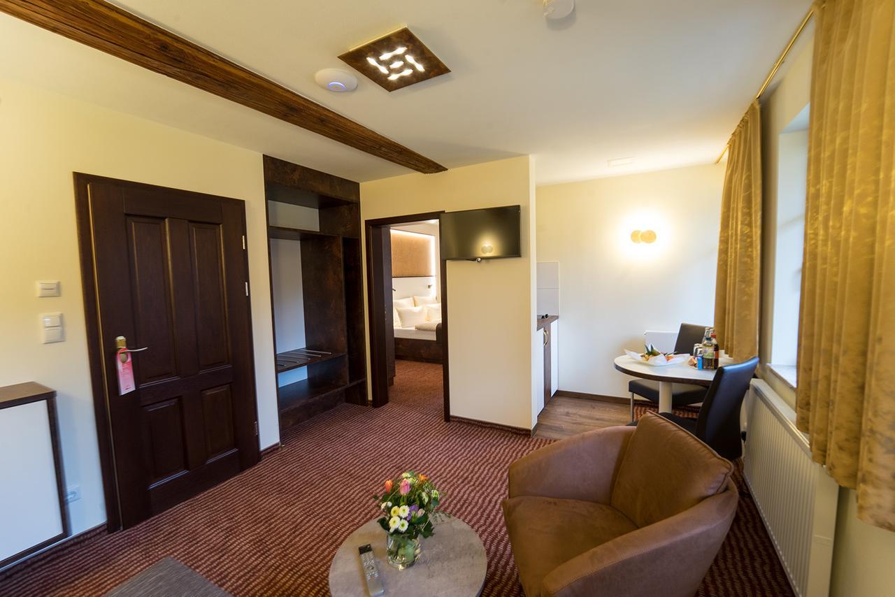 Hotel Goldener Hirsch Зуль Екстер'єр фото